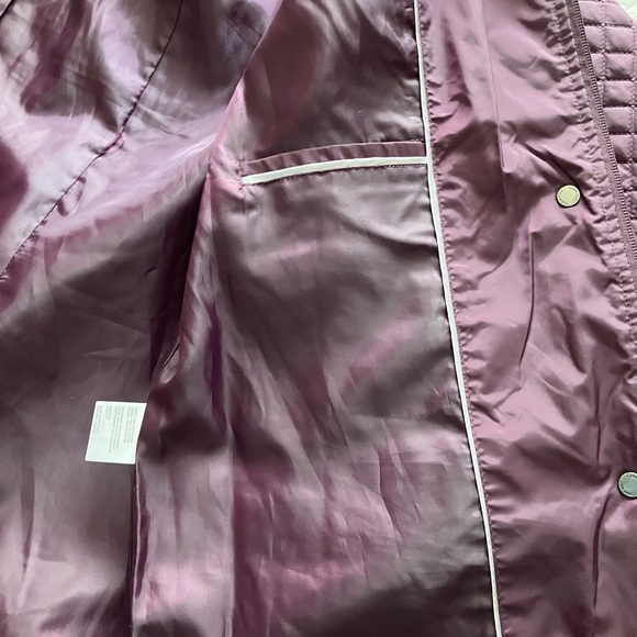 MED CALVIN KLEIN PURPLE ZIPPER AND SNAP 3 POCKET COAT IN LIKE NEW CONDITION - Picture 3 of 13
